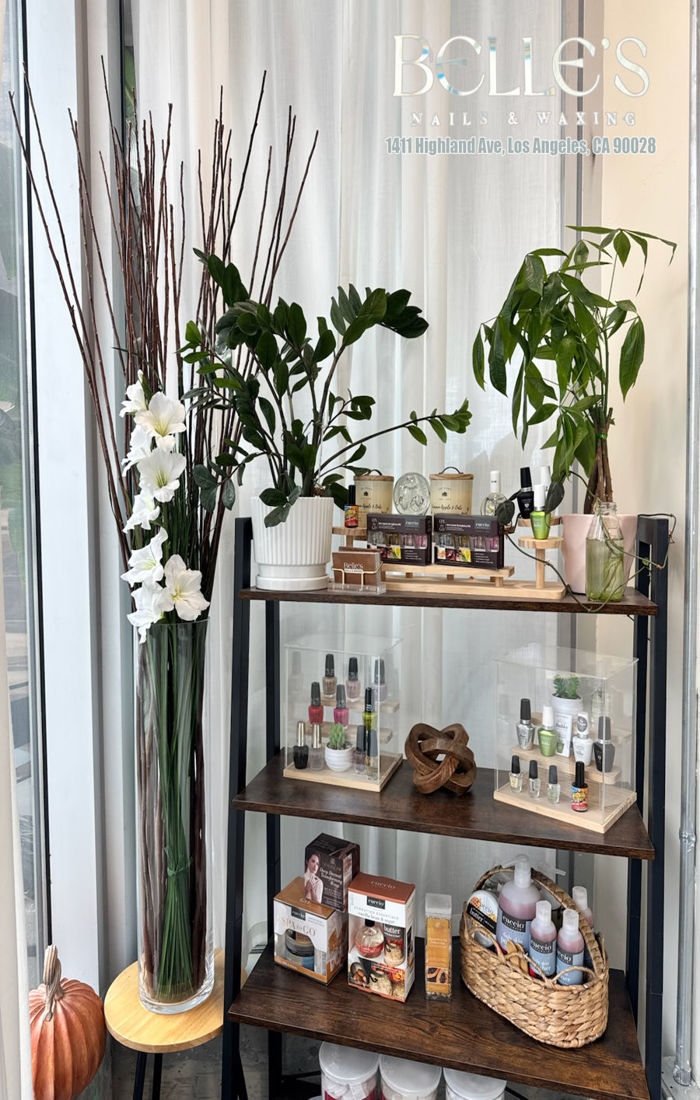Belle's Nails & Waxing in Los Angeles, CA 90028